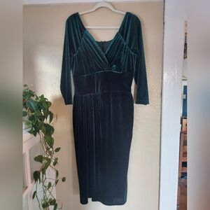 Elegant Velvet Green Dress